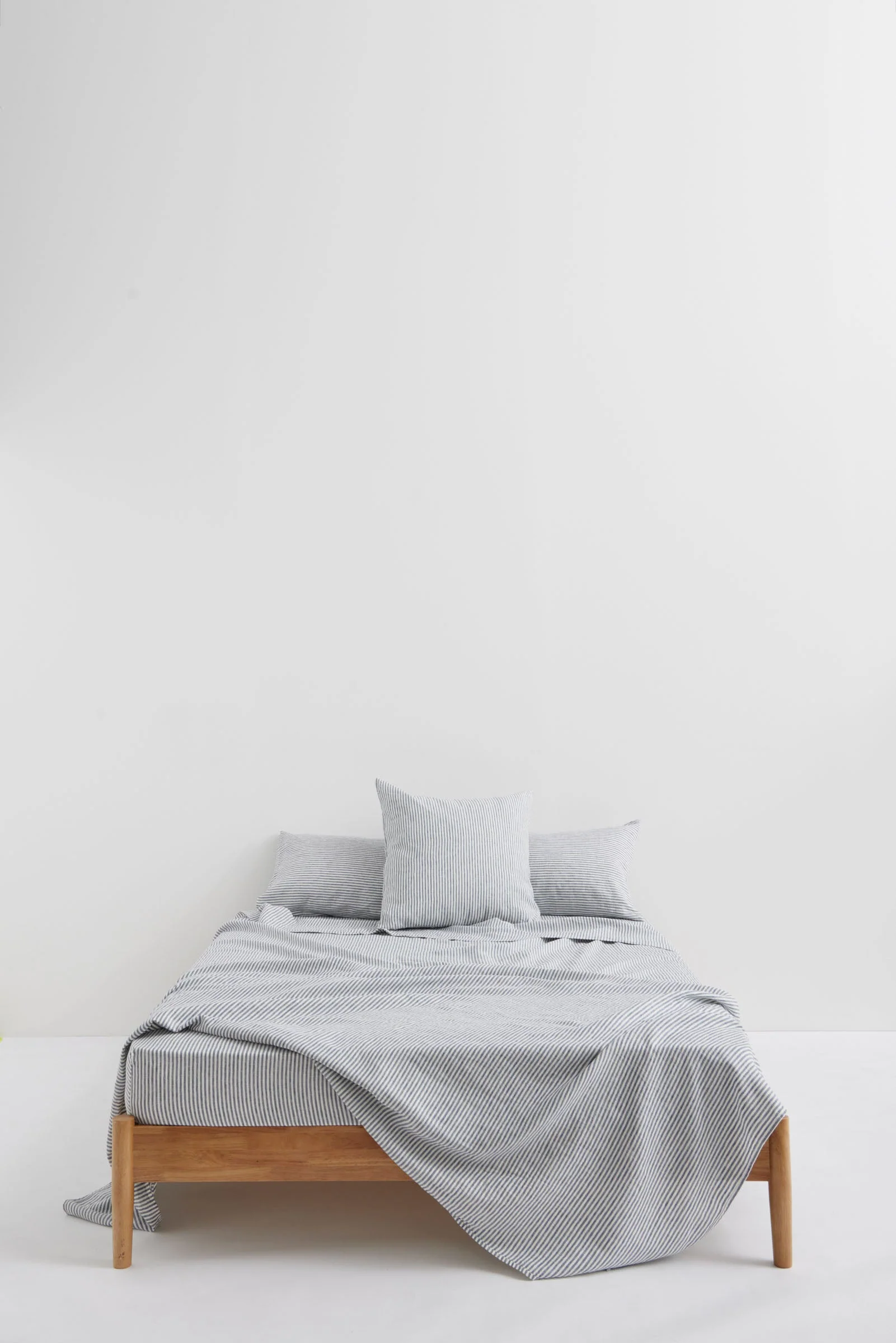 Linen Flat Sheet - Image 4