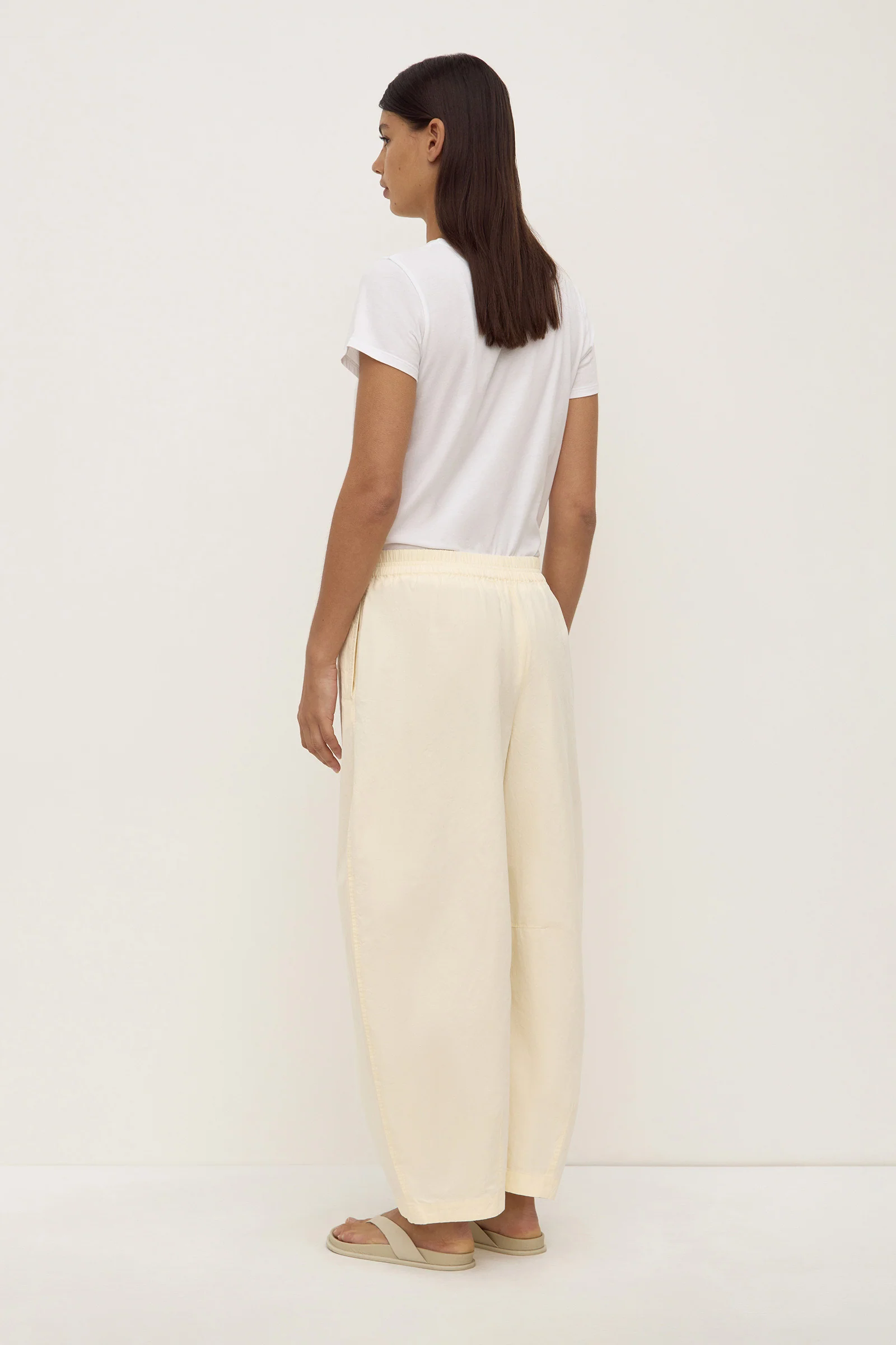 Lola Barrel Pant - Image 5