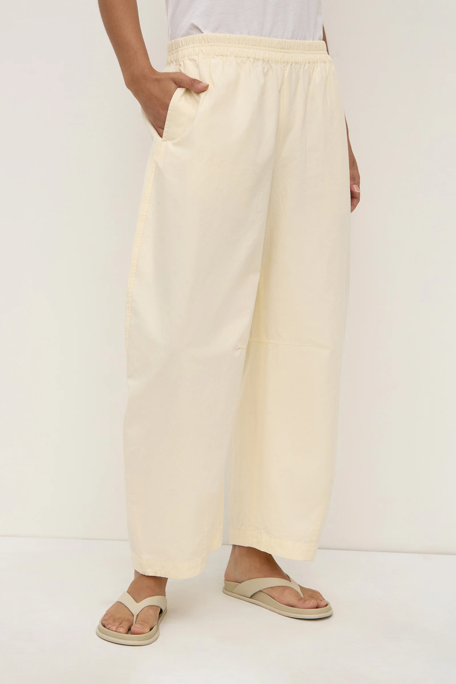 Lola Barrel Pant - Image 6