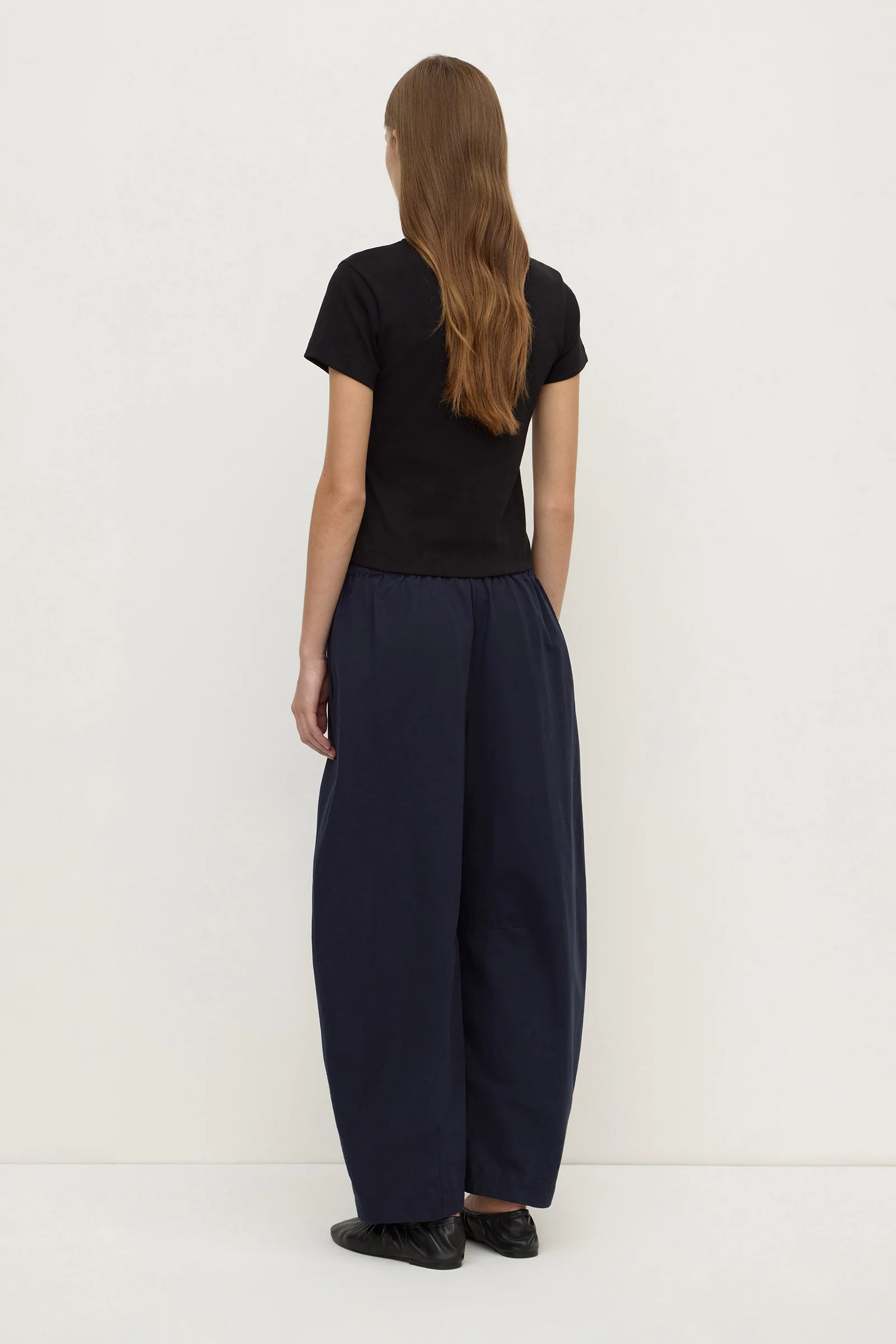 Lola Barrel Pant - Image 4