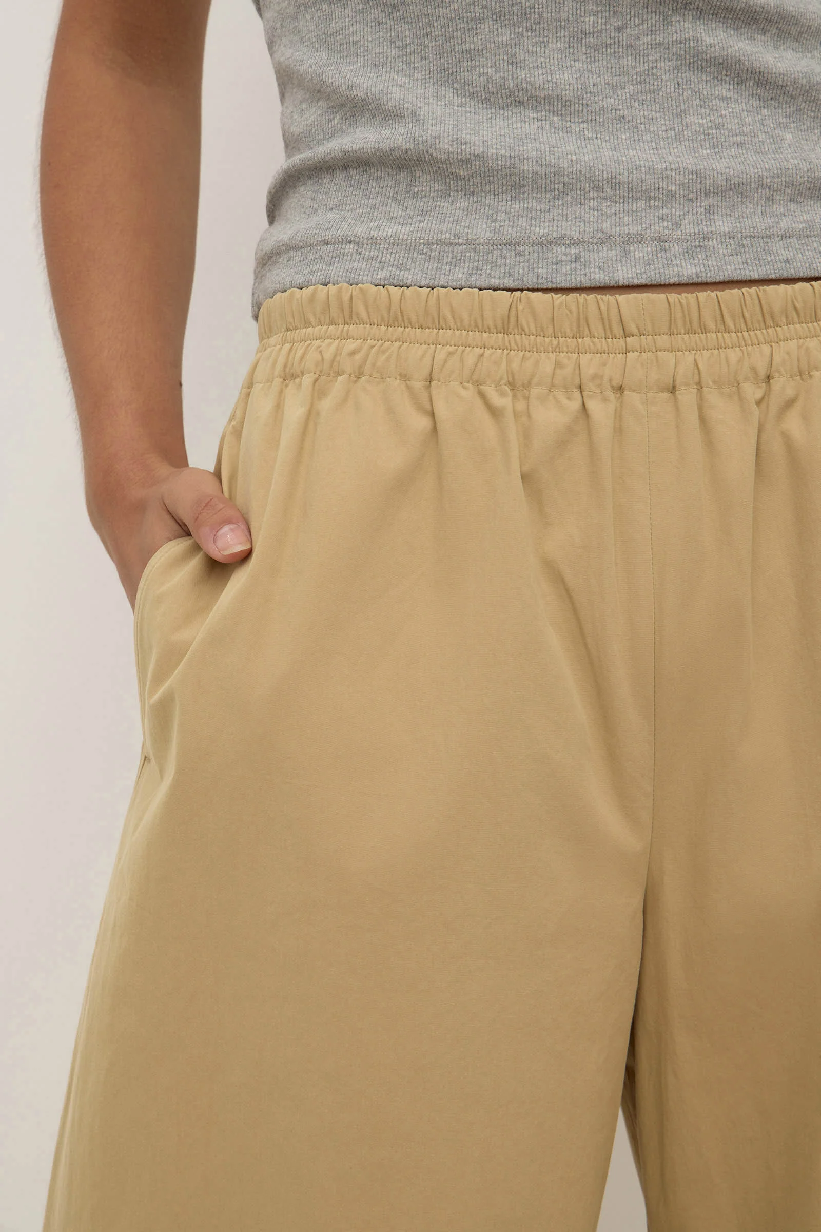 Lola Barrel Pant - Image 6