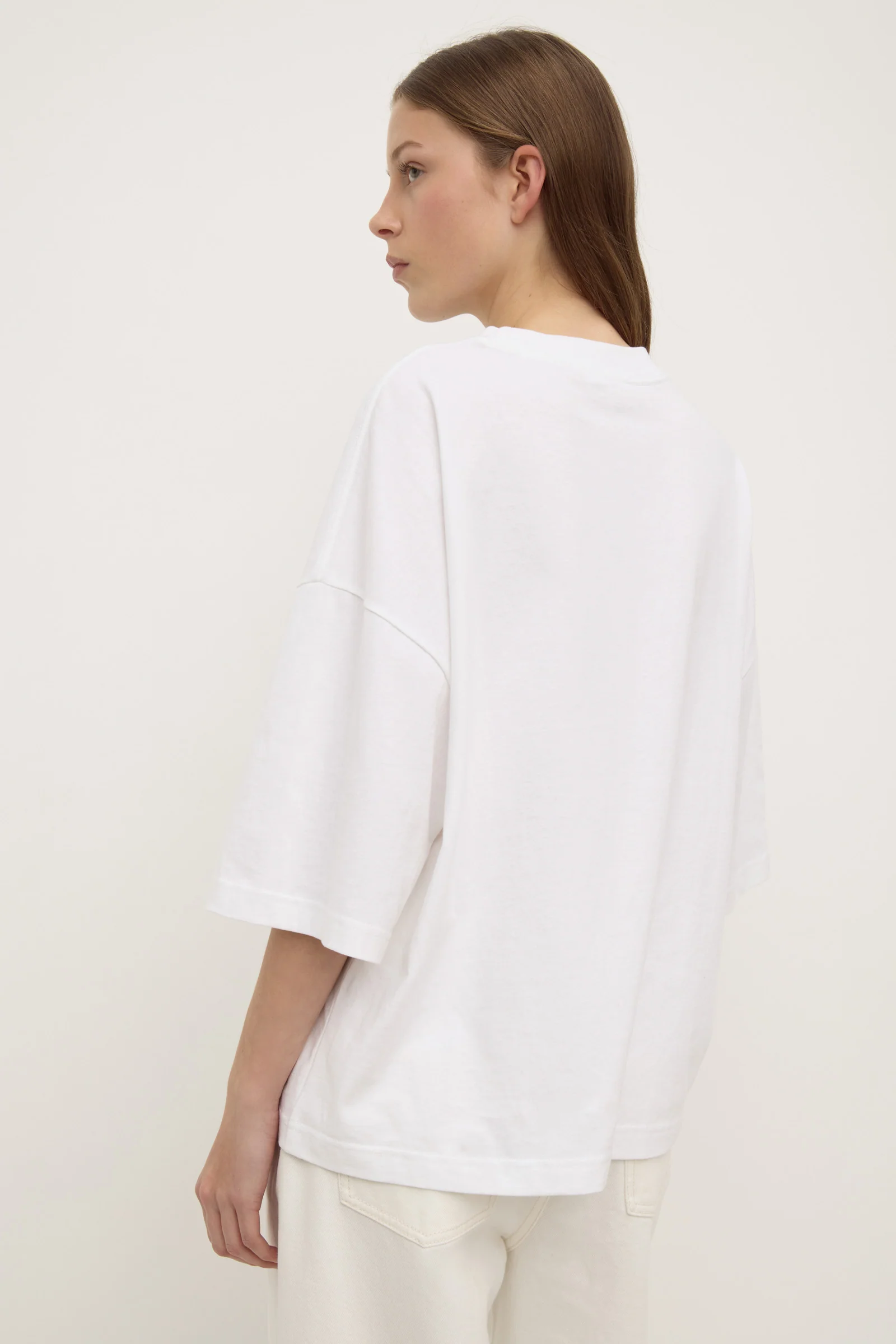 Max Oversized Tee - Image 4
