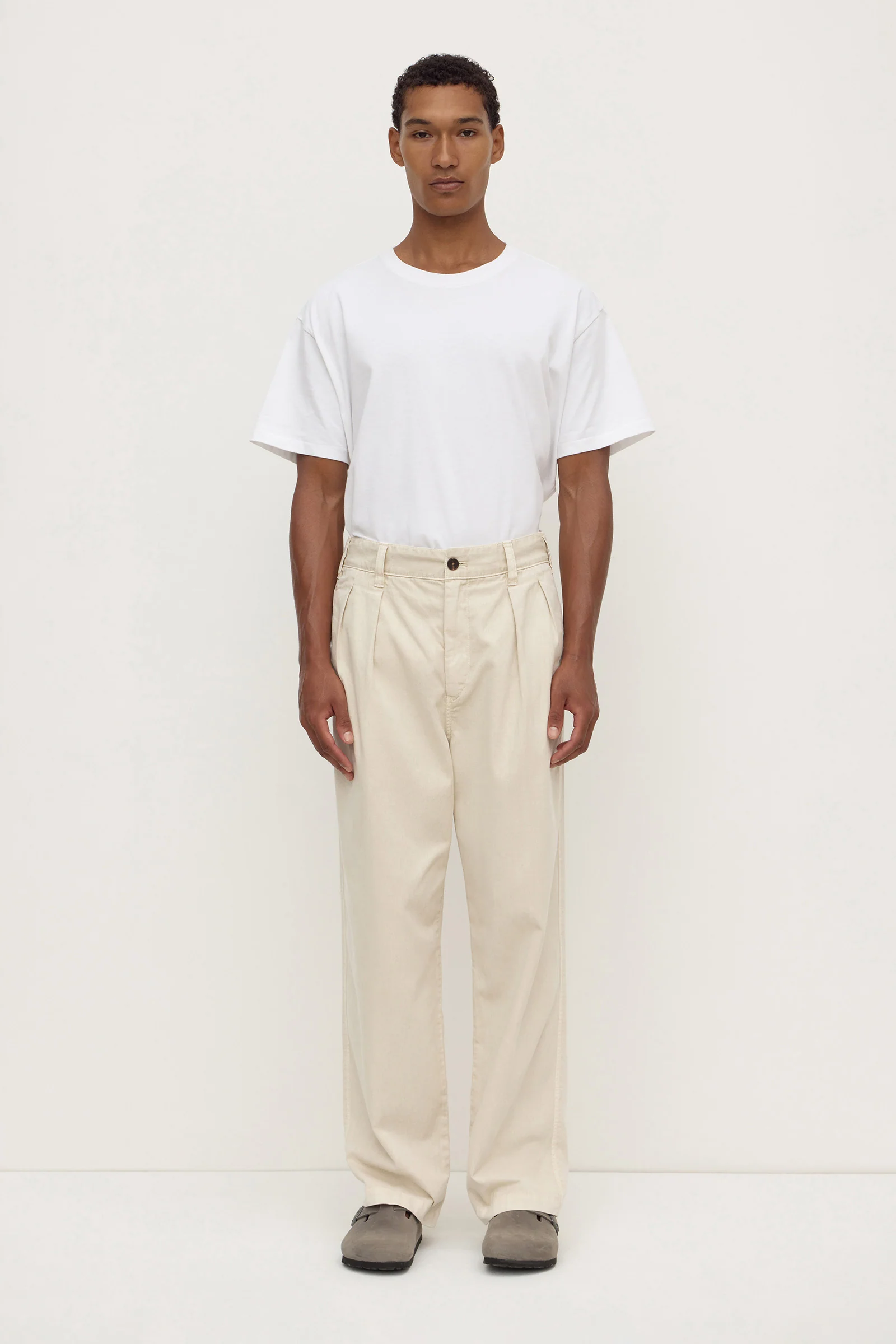 Miles Pleated Chino - Image 3