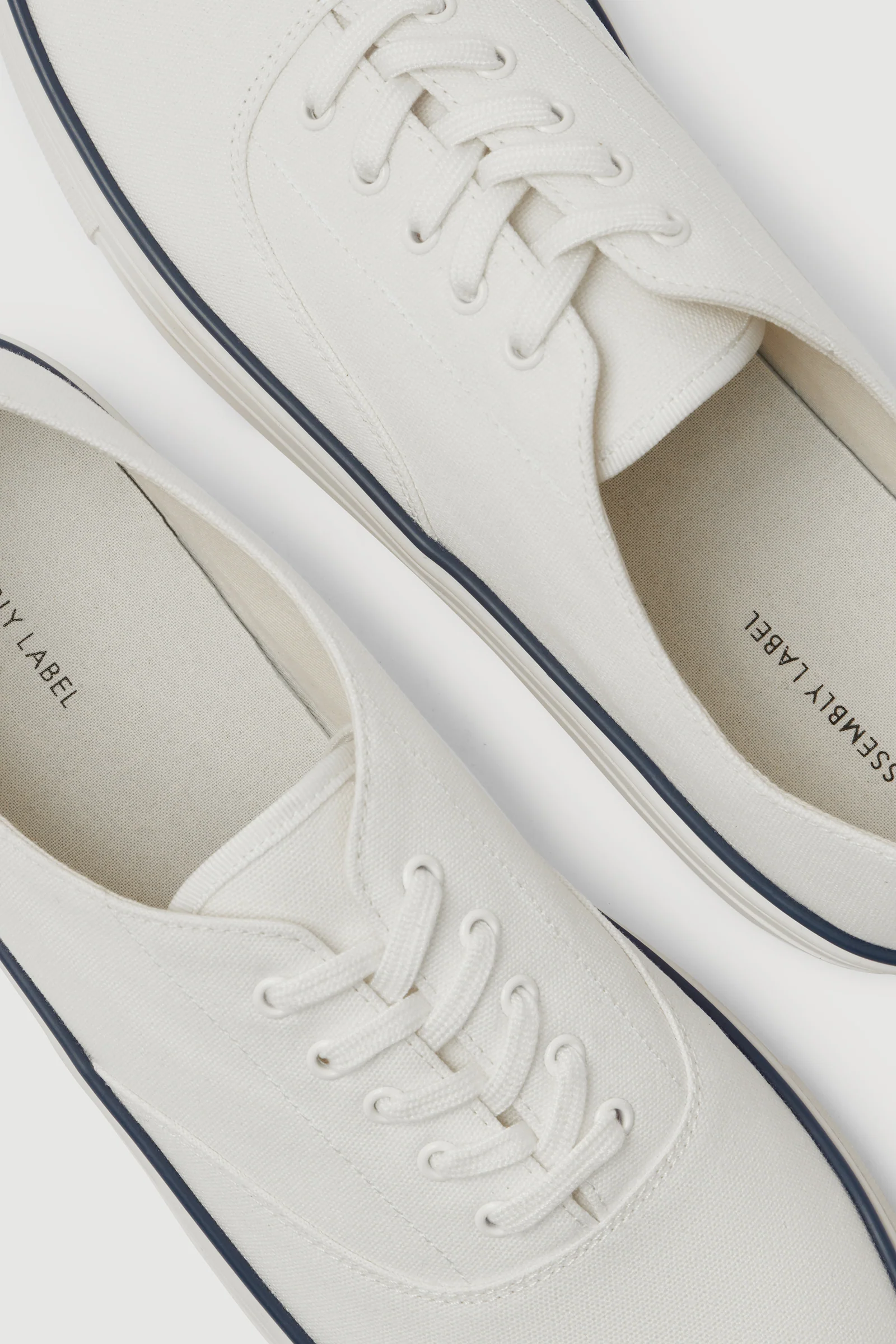 Spencer Canvas Sneaker - Image 4