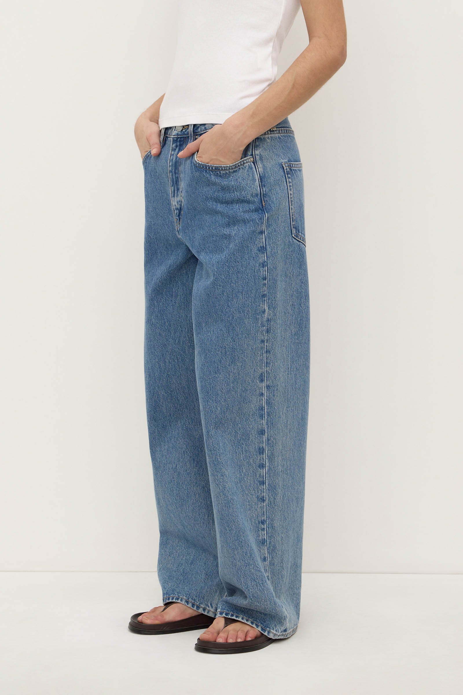 Womens Boyfriend Jean - Image 3